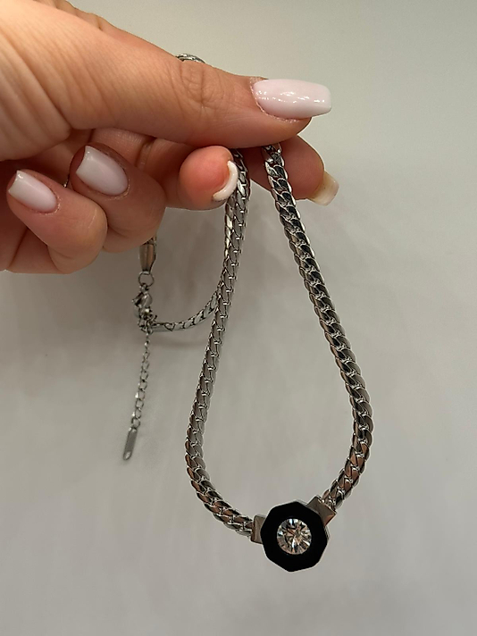 Siyah Detaylı Taşlı Xuping Kolye