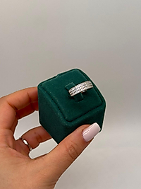 Xuping Üç Sıra Taşlı Şerit Yüzük