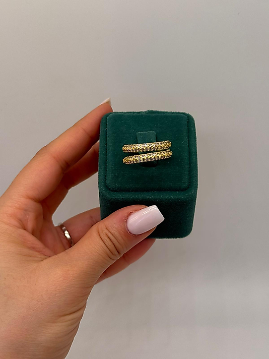 Altın Renk Çift Sıra Taşlı Zarif Yüzük