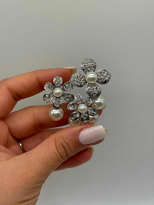 İnci Merkezli Çiçek Form Zirkon Taşlı Vintage Broş