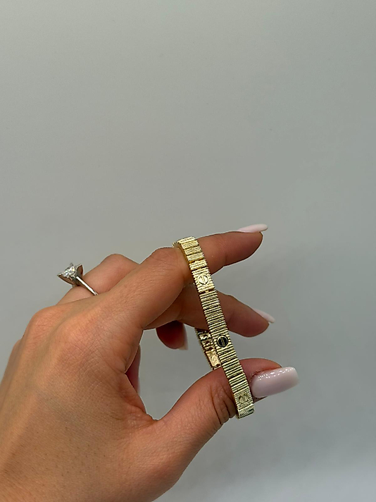 Vidalı Detaylı Klasik Zincir Bileklik