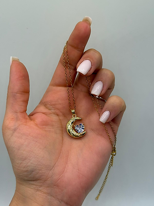 Ay Taşlı Kolye
