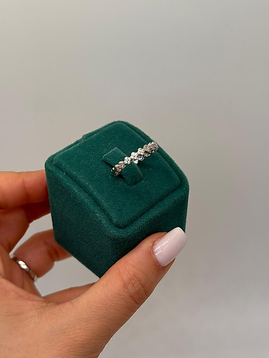 Xuping Çiçek Motifli Taşlı Yüzük