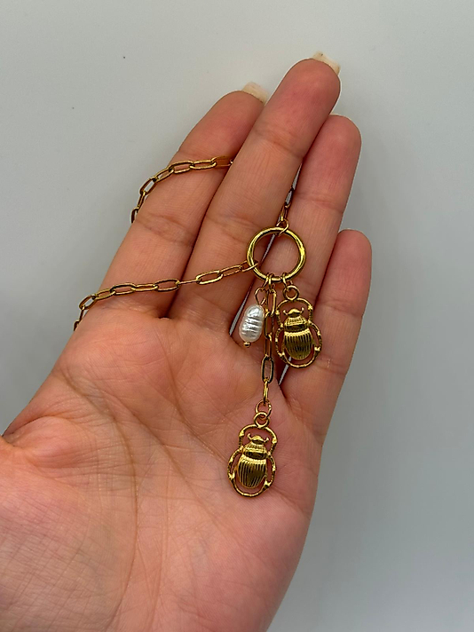 Çelik Halka Detaylı Figür Sallantılı Kolye – 14K Altın Renk