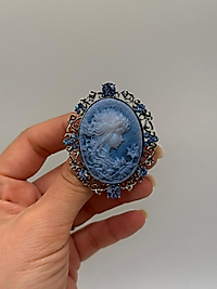 Mavi Kameo Figürlü Zirkon Taşlı Broş