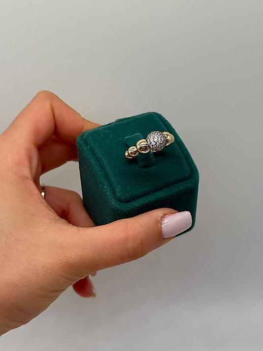 Xuping Elegance Top Detay Yüzük