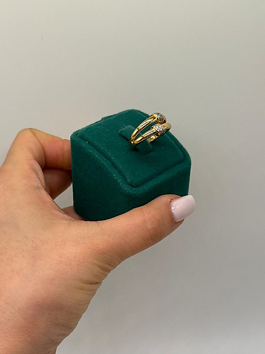 Çift Bant Taşlı Gold Yüzük