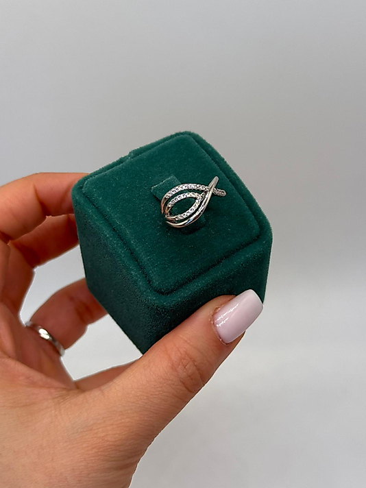 Xuping Sonsuz Işıltı Taşlı Yüzük