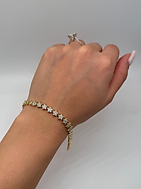 Xuping Zirkon Taşlı Yıldız Desenli Gold Bileklik