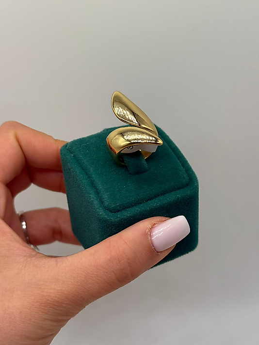 Altın Yaprak Xuping Yüzük