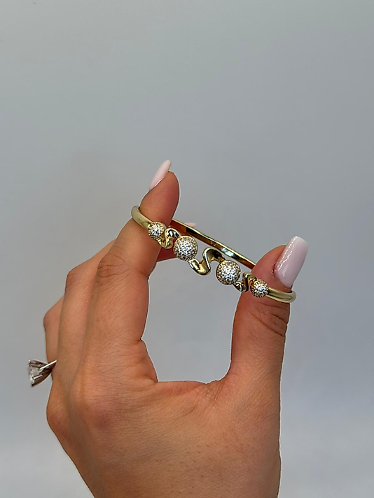 Xuping Taşlı Top Detaylı Altın Renk Kelepçe