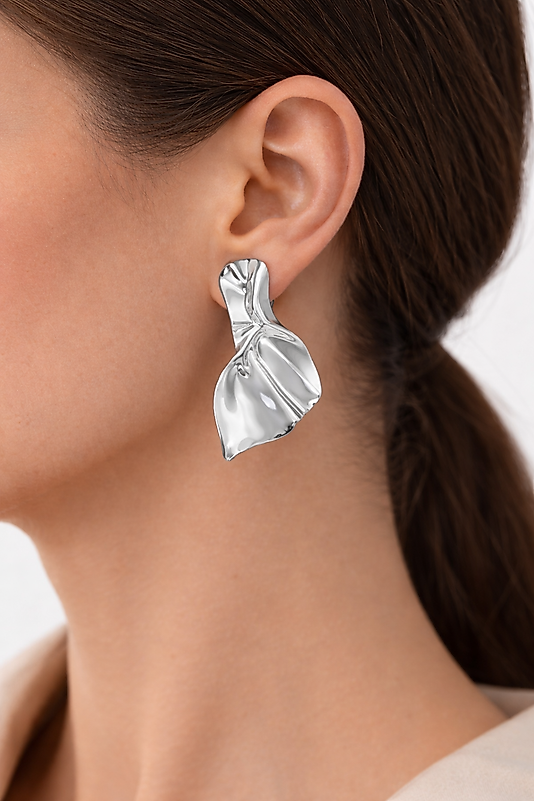 Xuping VIP Çelik Modern Tasarım Gümüş Renk Kadın Küpe | Fi Jewels