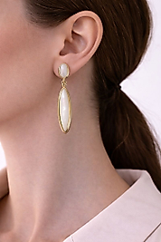 Ekru Taşlı Gold Çerçeveli Uzun Sallantılı Kadın Küpe