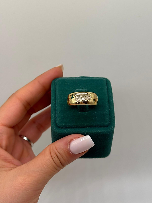 Xuping Yıldız Detaylı Taşlı Altın Renk Yüzük