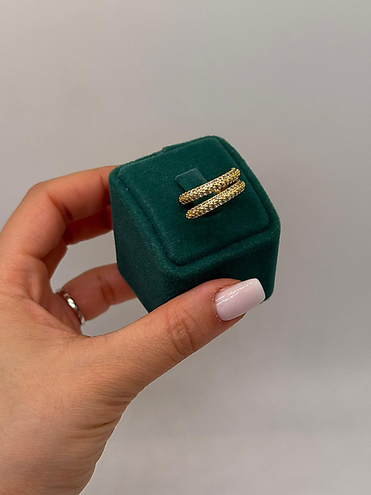 Altın Renk Çift Sıra Taşlı Zarif Yüzük