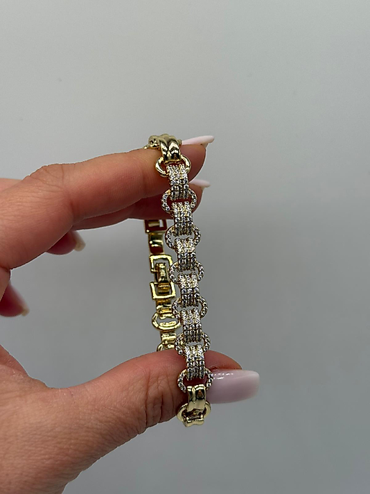 Zirkon Detaylı Xuping VIP Çelik 14K Altın Renk Geniş Form Kadın Bileklik