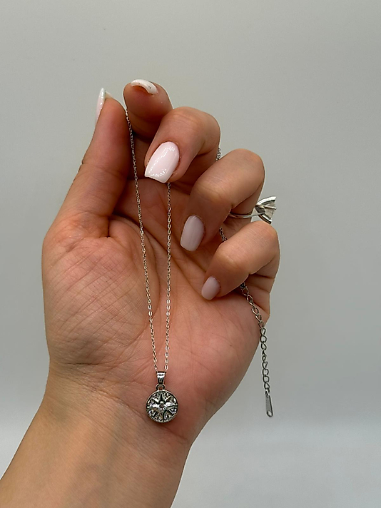 Xuping Pusula Figürlü Taşlı Gümüş Kolye