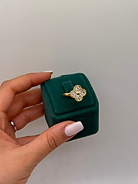 Zarif Dört Yaprak Figürlü Altın Renk Yüzük