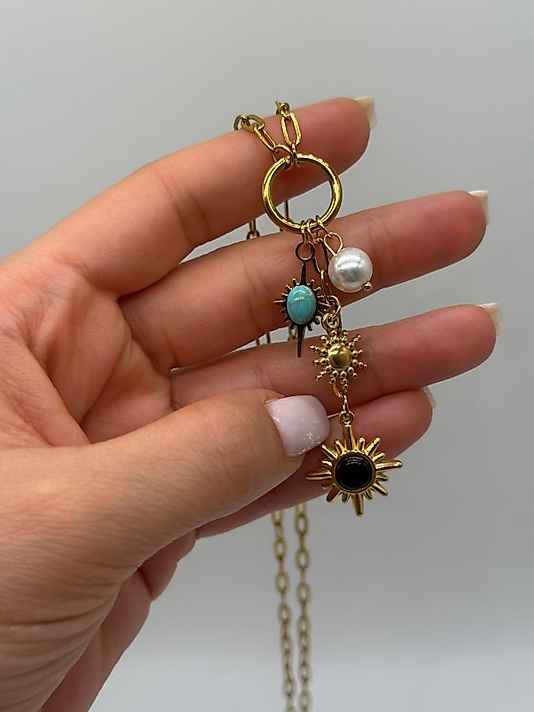 Çelik Güneş Figürlü Çoklu Detay Zincir Kolye – Gold Renk