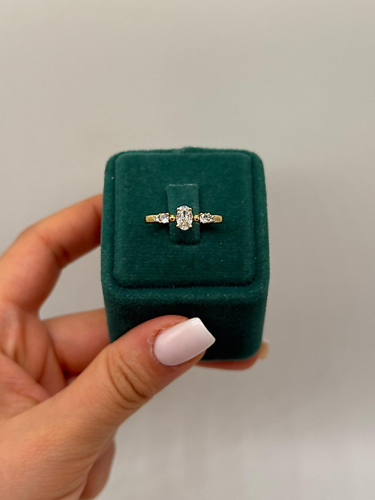 Xuping Işıltılı Solitair Yüzük