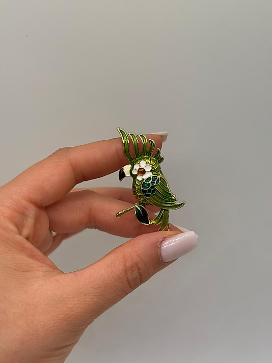 Zirkon Taşlı Yeşil Papağan Figürlü Broş